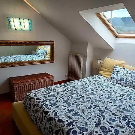 Elli Tops House For Trip To Portofino, 5 Terre