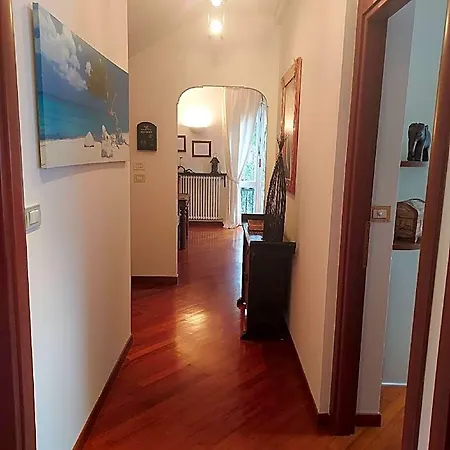 Elli Tops House For Trip To Portofino, 5 Terre 3*
